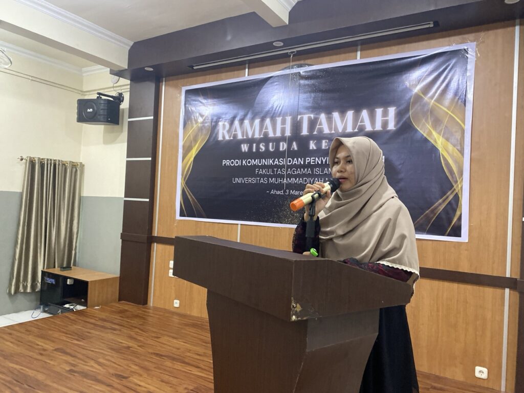 IKA KPI Unismuh Makassar Adakan Ramah Tamah Wisuda Ke-81, Ini Pesan Mahasiswa Terbaik Tingkat Prodi