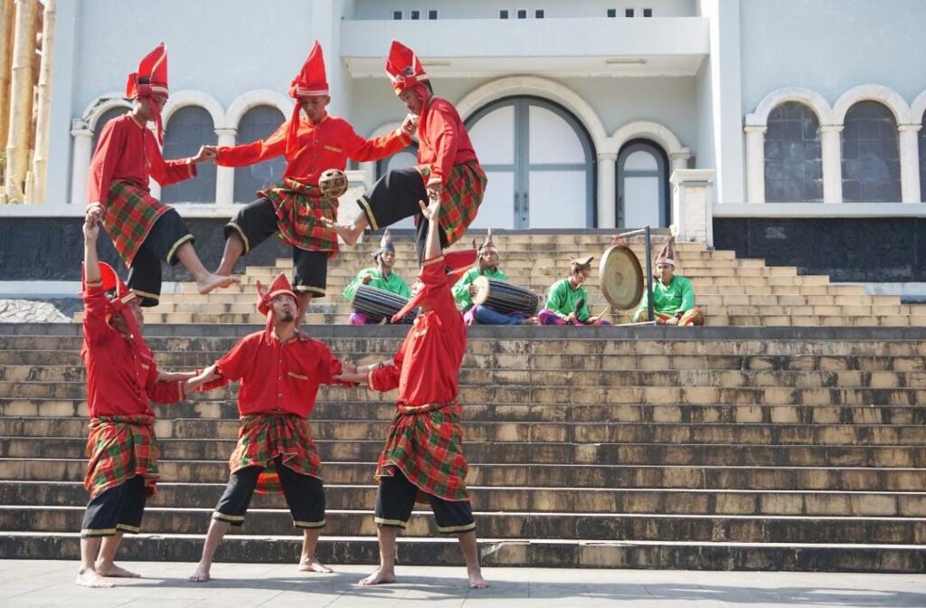 Seri Memilih Pemimpin Makassar: Kembalikan Kejayaan Budaya