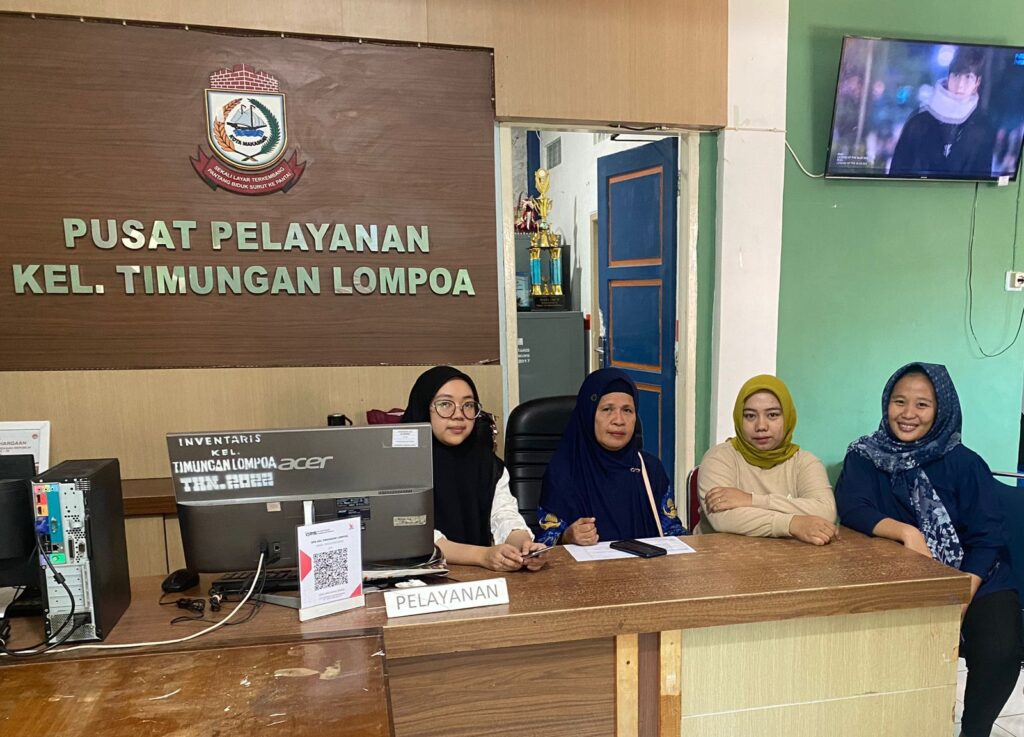PPS Kelurahan Timungan Lompo Membuka Posko Layanan DPTb Bagi Masyarakat