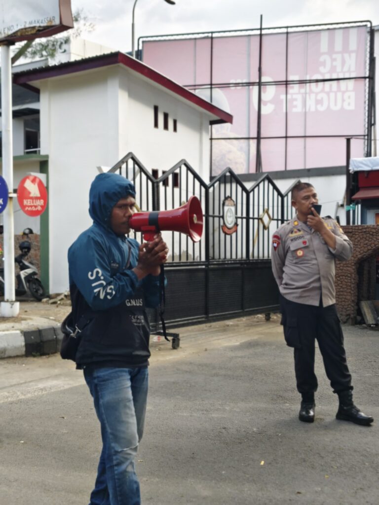 KAMMI Makassar Demo DPRD Kota Makassar, Ghazali Tegaskan Judi Online Merusak Moral Anak Bangsa
