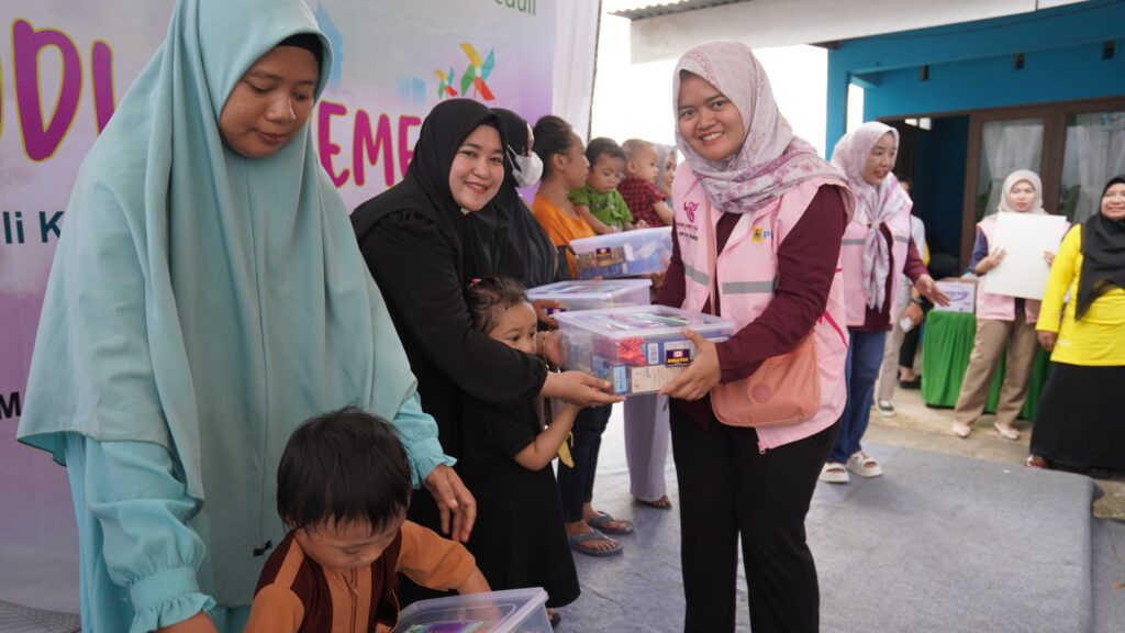 Srikandi PLN Peduli Kesehatan Ibu dan Anak