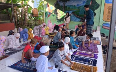 Inovasi Sajadah dari SDN Nusa Harapan Permai: Tumbuhkan Karakter Mulia Anak Melalui Gerakan Sedekah Jumat