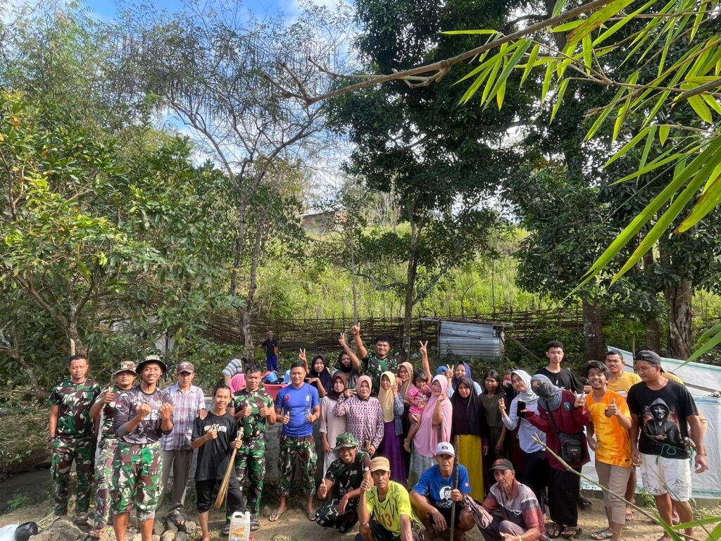 BEM UTS BEM STIKES dan TNI Sukses Gelar Pengabdian Masyarakat