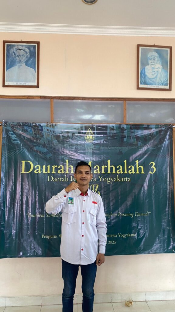 KAMMI Jakarta Pusat Warning PP KAMMI: Tertib Konstitusi atau Hadapi Mosi Tidak Percaya