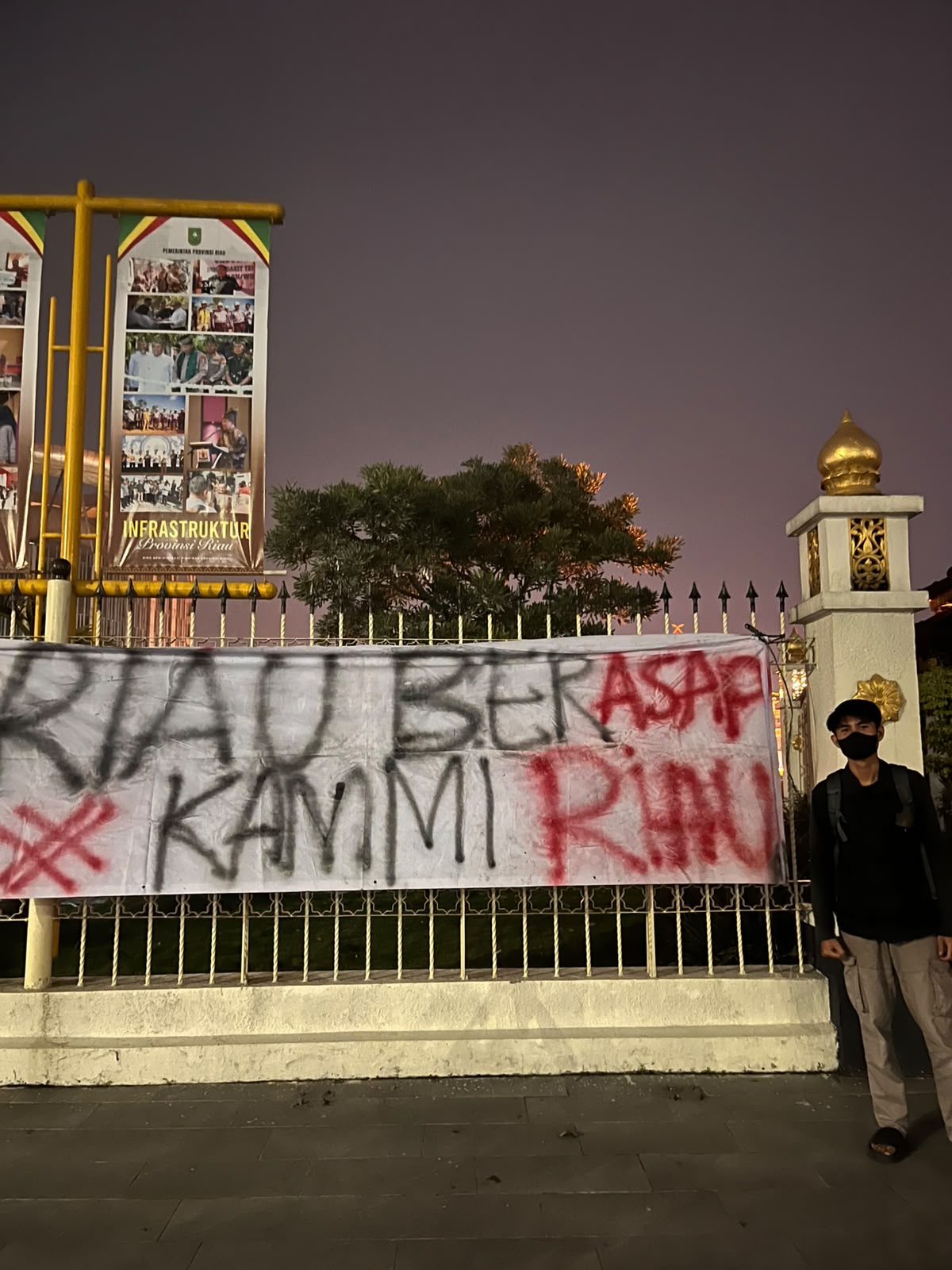 KAMMI RIAU Desak  Presiden Cabut Izin Korporasi Pelaku Karhutla, Nilai PLT GUBERNUR Riau dan DPRD Gagal Atasi KRISIS Asap