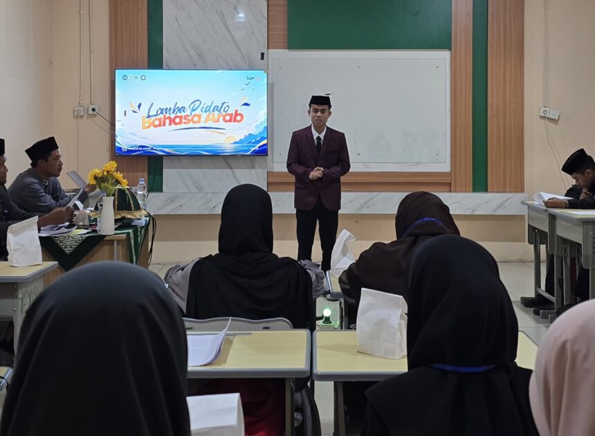 Padati Gedung Iqra, 193 Peserta Tengah Unjuk Gigi di ICOMFEST 5 Himaprodi KPI Unismuh