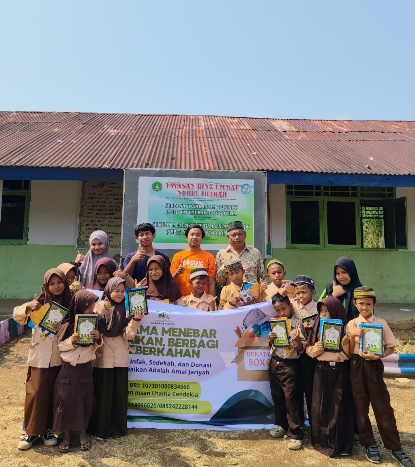 IKDH MAKASSAR BERSAMA YAYASAN INSAN UTAMA CENDEKIA SALURKAN BANTUAN IQRA’ DI MAROS